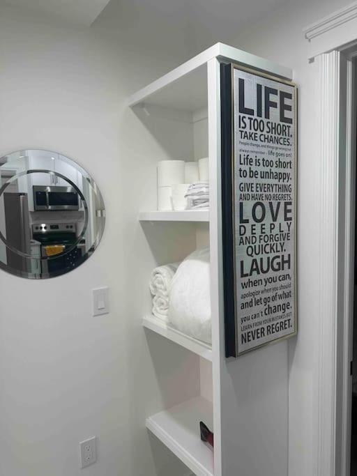 Award Winning Boho Paradise Sunlit Modern Suite Calgary Exterior photo
